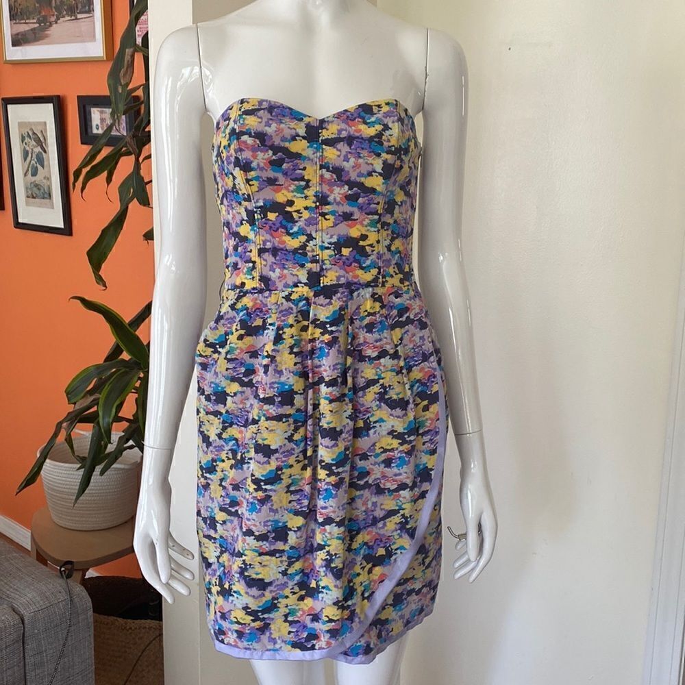 Charlotte Ronson Mini Sweetheart Strapless Dress in Abstract Watercolor Size 4 - Picture 2 of 14